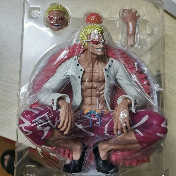 Estátua One Piece: Shichibukai Donquixote Doflamingo 16cm PVC